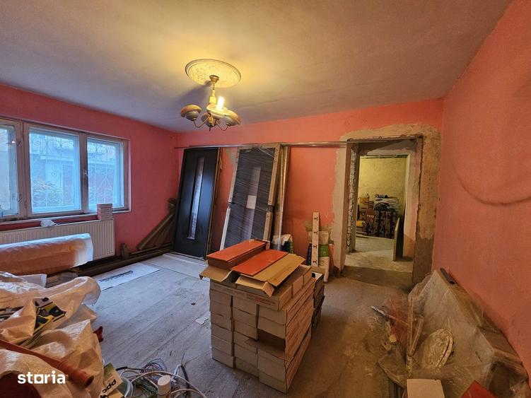 Apartament 2 camere , zona Gojdu , parter - 5