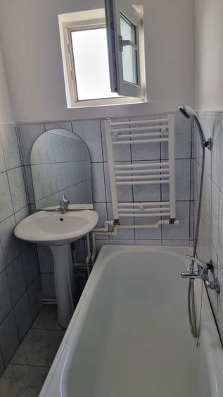 Apartament 43 mp cu 2 camere nedecomandat cu balcon proprietar etaj 4 - 3
