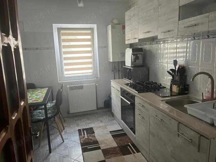 Apartament de vanzare - 2