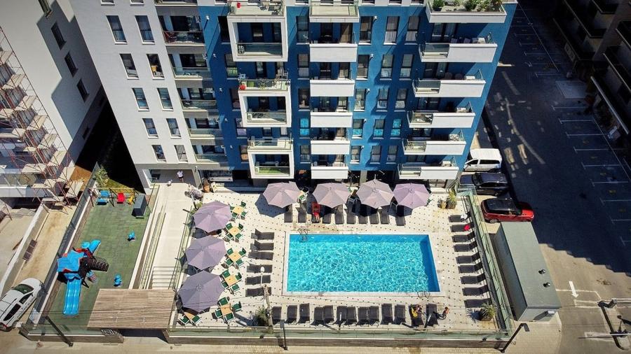 Apartament in rezidenta cu restaurant, piscina si loc de joaca - 2