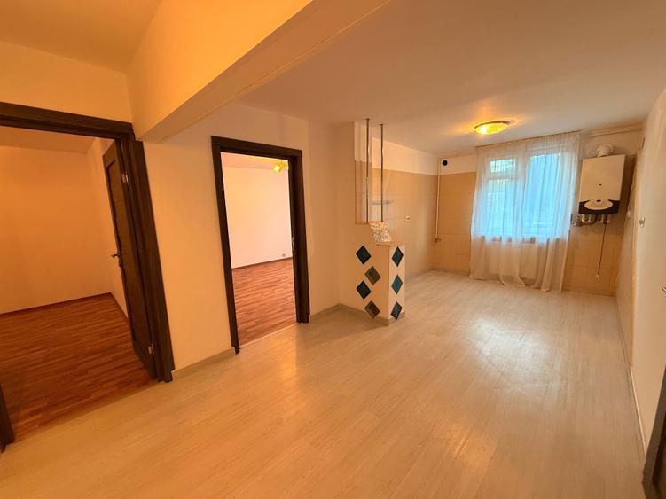 Apartament 3 camere parter renovat BCR Ciresica 87.000 - 5