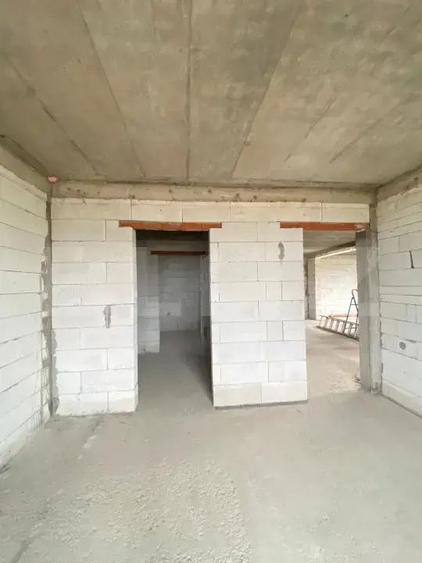 Casa la rosu cu 3 dormitoare,2 bai,141mp - 15