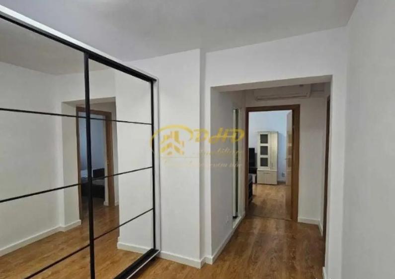 Ap. 3 camere decomandate - 2 minute de UMF - 8