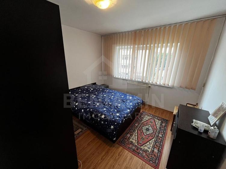 Apartament cu 2 camere decomandat în Rovine
