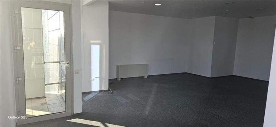 Inchirieri spatii de birouri - pasaj Baneasa de la 132 mp - 52