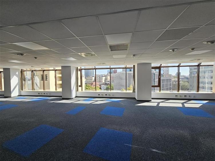 Birouri de inchiriat in Unimed Business Center de la 321 mp - 2