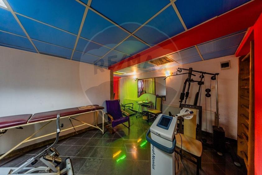 Hotel Panoramic- Investitie cu potential balnear in statiunea Moneasa - 16