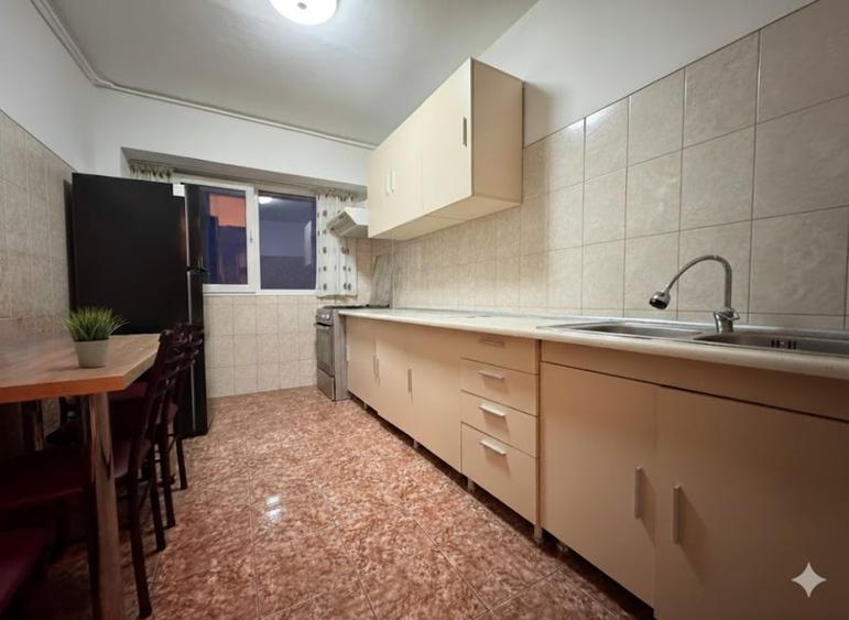 3 Camere | 2 Bai  | Bloc 1979 - Anvelopat | Piata Rahova |Deosebit - 4