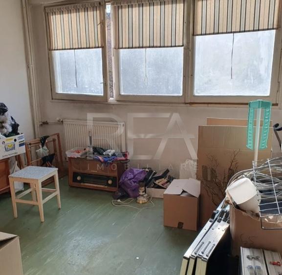 2 camere, et 1/4, bloc tip P-Drumul Taberei - 2