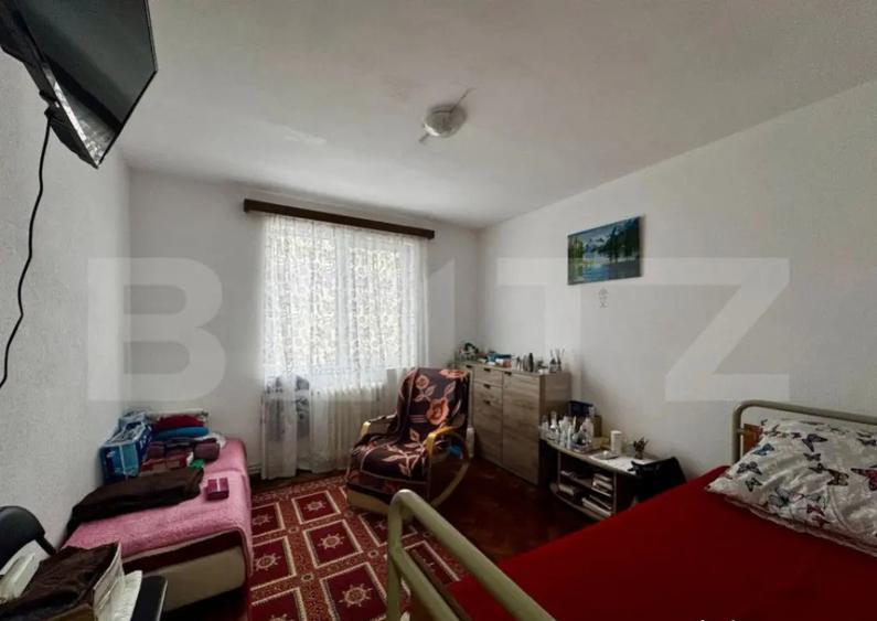 Apartament de vazare, cu 4 camere, 90 mp + balcoane, zona La - 11
