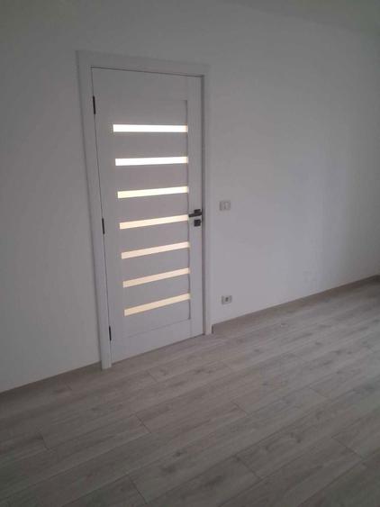 Garsoniera de inchiriat zona 9 Mai - 8