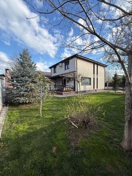 Casă modernă 198 mp, mobilată, panouri solare, teren 490 mp – Zona Ford - 1