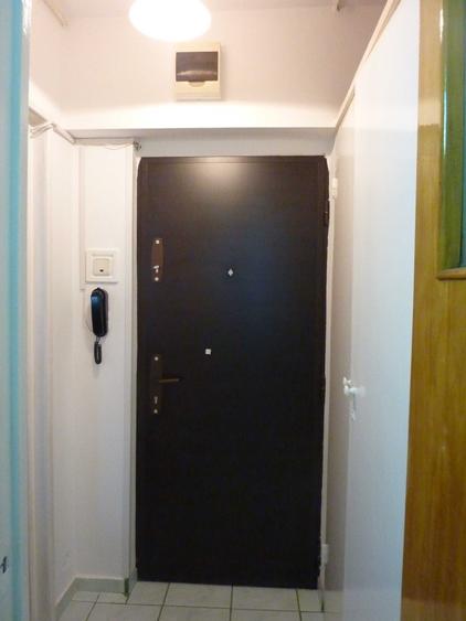 TITAN - 6 minute metrou - Garsoniera MODERNA - 7