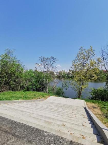Baneasa lux Petrom City - Vila lac P 2, Su 350 mp Baneasa lux Petrom City - Vila lac P 2, Su 350 mp