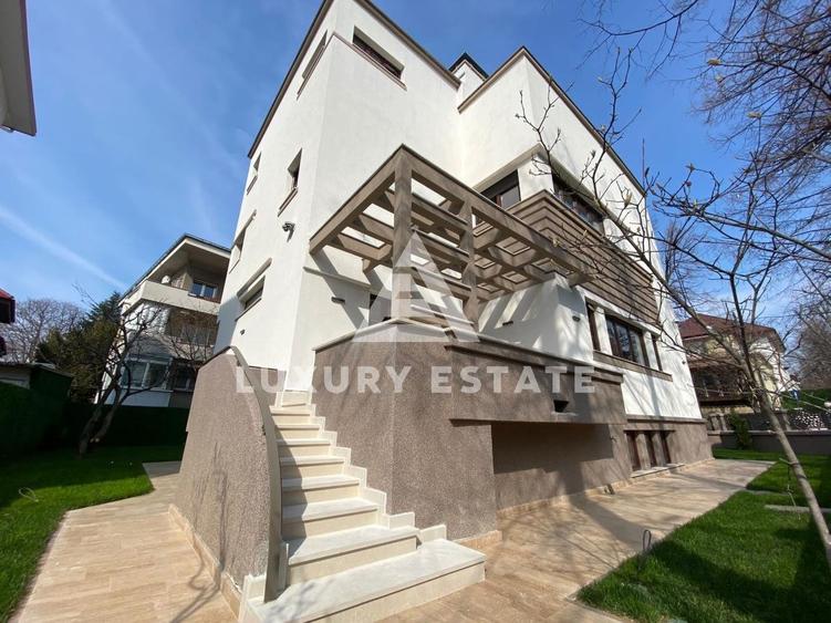 Inchiriere vila complet renovata zona Primaverii-Televiziune - 1