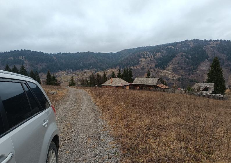 Teren intravilan 2000mp - 2