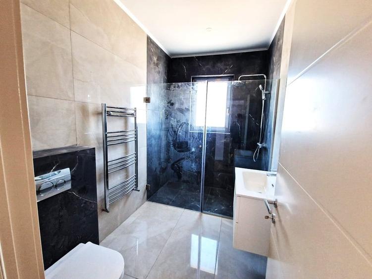 Vila individuala | Bucatarie mobilata, utilata | Tunari - 11