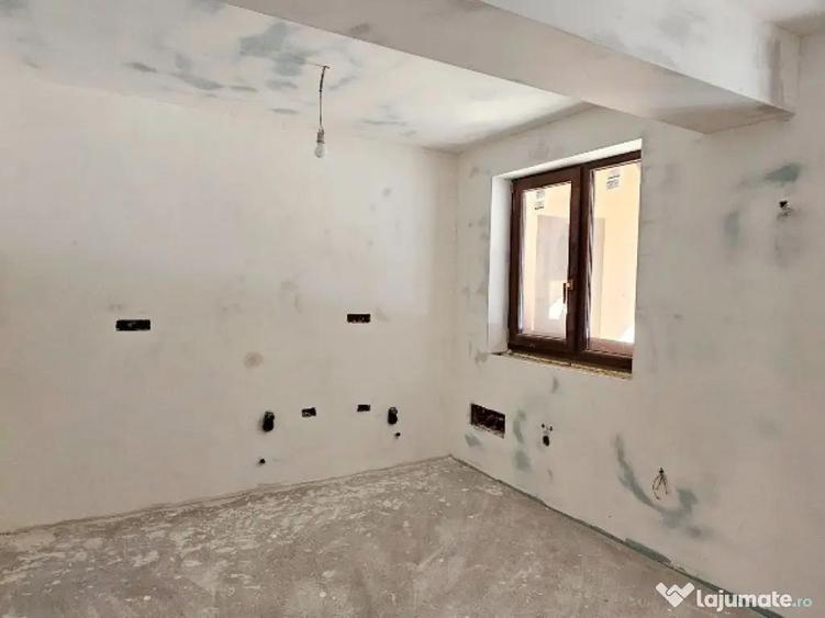 Casa P+M si 1400 mp teren,langa parau si padure, com.Piatra Soimului - 4