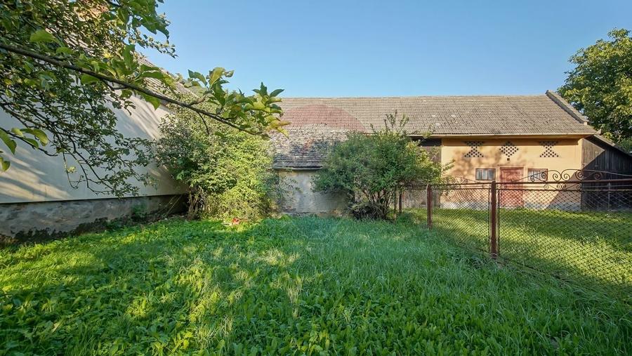 Teren intravilan 7.255 mp +casă rustică – ideal pensiune în Vama Buzău - 8