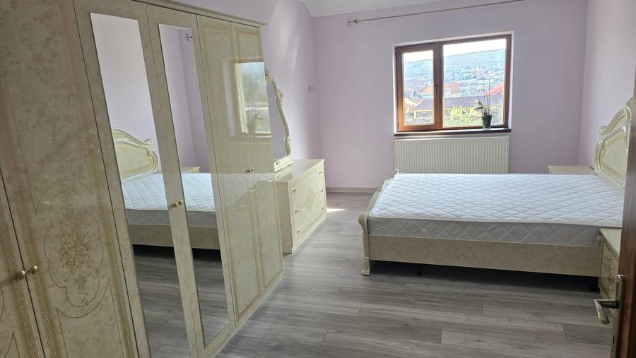 Vand apartament cu 2 camere decomandat in Deva, bloc de caramida din anul 2008, - 2