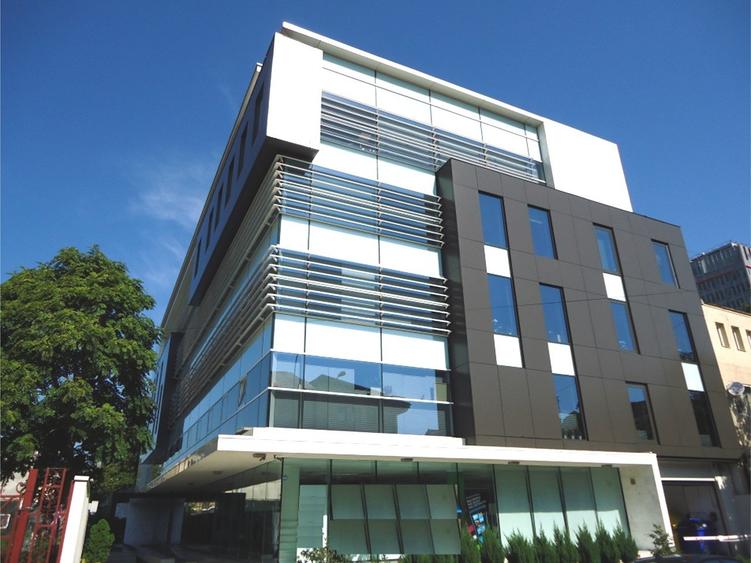 Piata Victoriei -spatii birouri,  170 mp SI 322 mp - 2