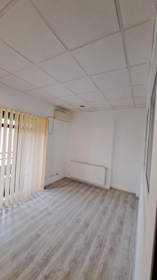 SPATIU BIROU- CLADIRE BIROURI PREMIUM- COSTURILE UTILITATILOR SUNT INCLUSE - 11