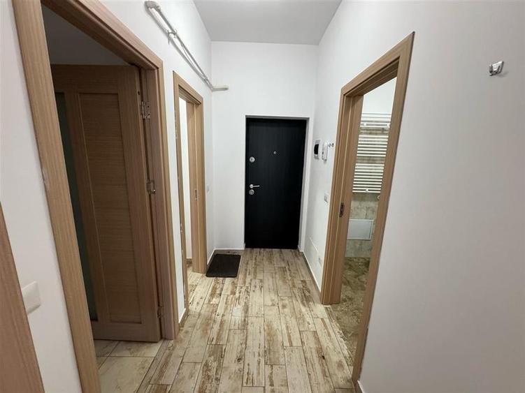 Garsoniera 45 mp utili, mobilata, parcare, et 1, bloc nou Cuza Voda - 7