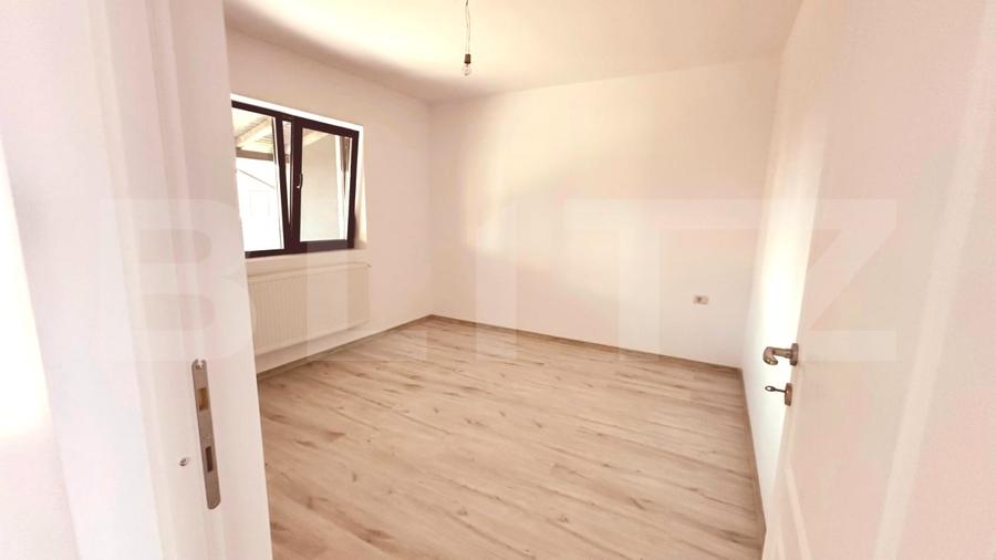 Casa plan parter de vanzare, cu 4 camere, 110 mp utili, zona Letcani - 6
