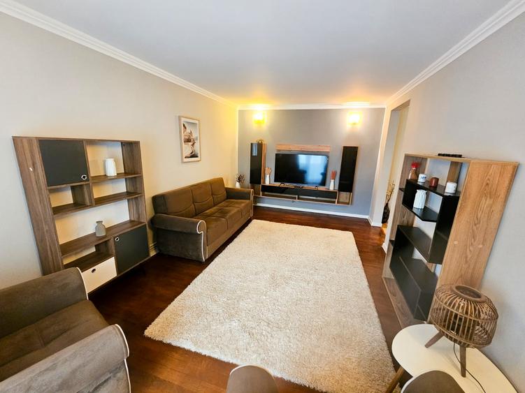 Apartament 3 camere | Stadion | Parcare | Totul nou - 1