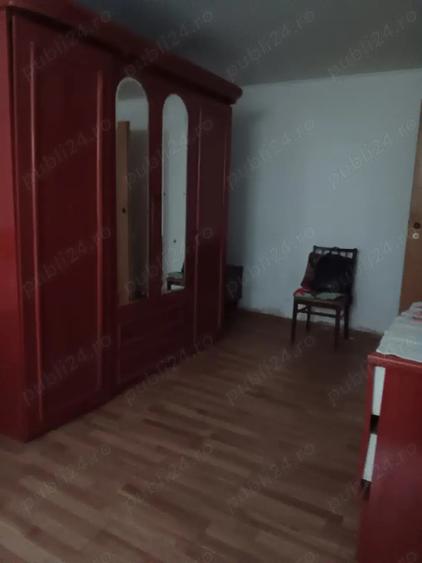 Se vinde garsonira studiou in demisol - 1
