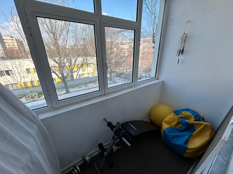 1 Decembrie 1918 3 Camere  Etaj 2 62 Mp 7 Min Metrou Bloc 1975 Reabilitat - 9