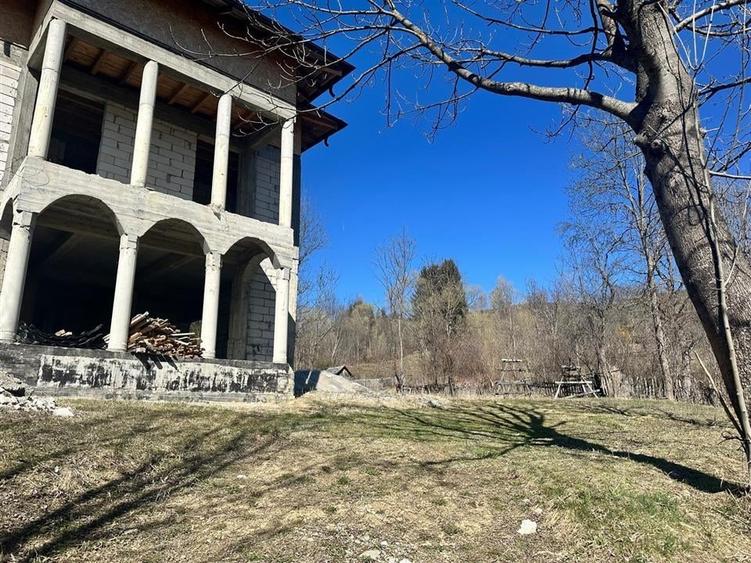 CASA DE VANZARE IN VALEA DOFTANEI - 5