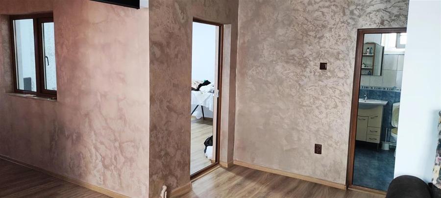 Casă individuală cu 6 camere cu Canalizare în Cazasu
