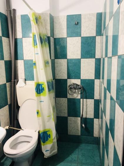 Garsonieră decomandată în UTA