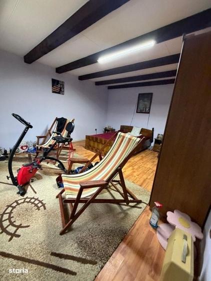Casă cu 3 camere cu Teren 562 Mp în Pielești