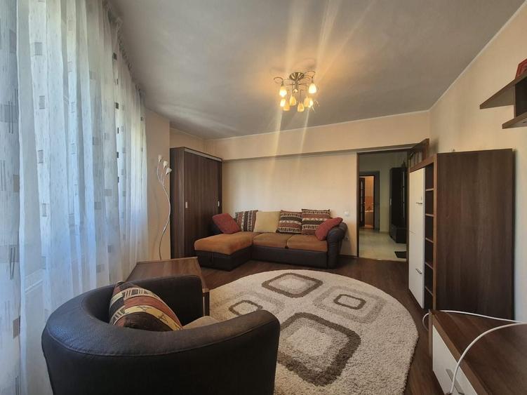 Apartament cu 2 camere în Centrul Civic