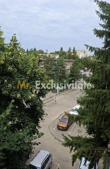 Apartament cu 4 camere decomandat în Nord