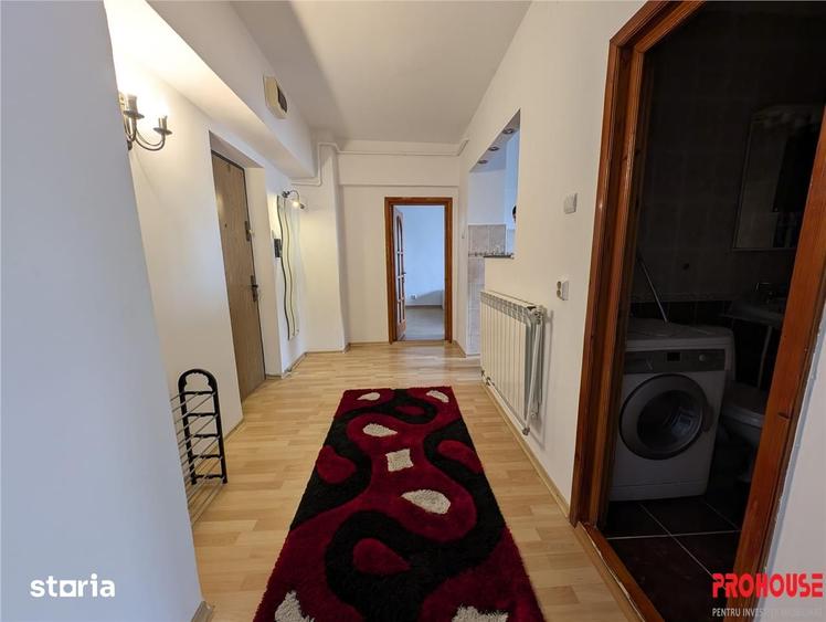 Apartament cu 3 camere semidecomandat în Ultracentral