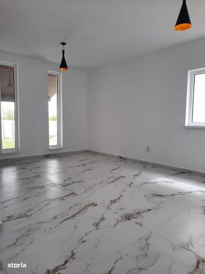 FARA COMISIOANE casa 5 camere P+1+pod incalzire pardoseala terasa beci - 2