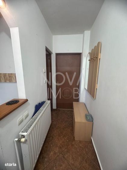 Apartament cu 2 camere nedecomandat în Vasile Aaron