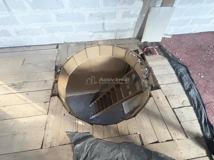 Casă cu 3 camere cu Teren 122 Mp în Central