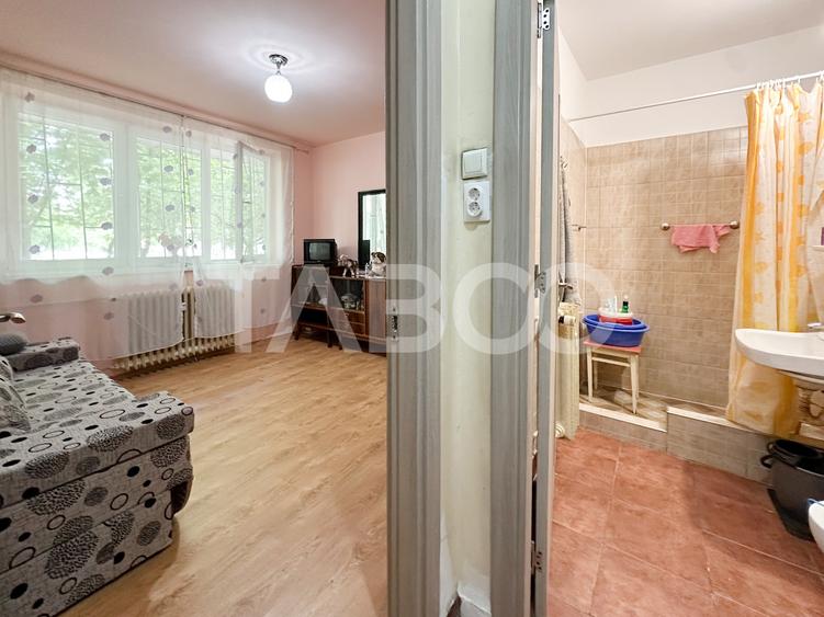 Apartament cu 2 camere semidecomandat, mobilat în Gheorgheni — fotografia 3