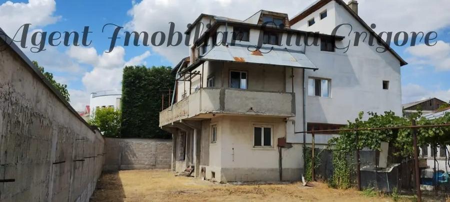 Casă cu 5 camere în Ultracentral