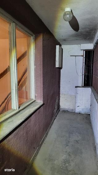 Apartament 3 camere cu 2 balcoane de vanzare in Tudor Vladimirescu - 4