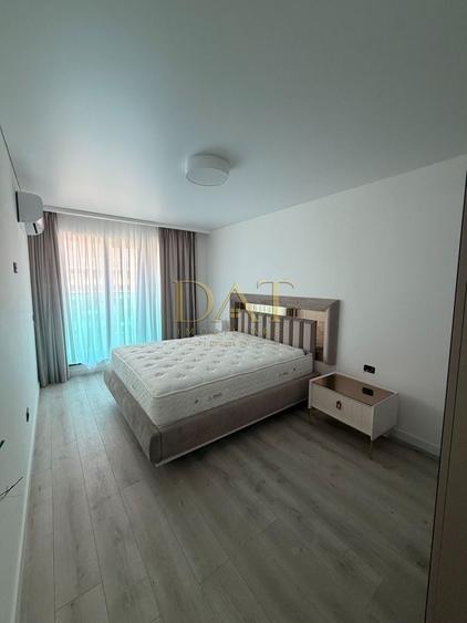 Apartament cu 3 camere în Zorilor