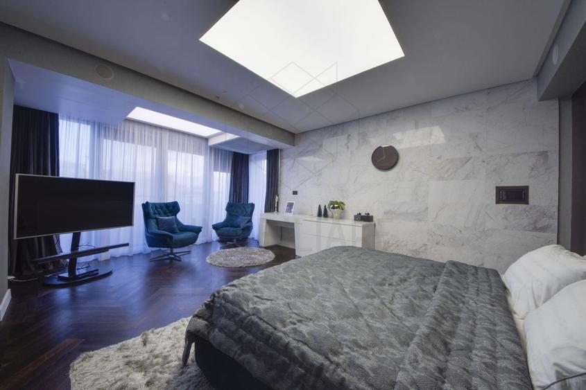 Penthouse cu 4 camere decomandat, mobilat în Herăstrău