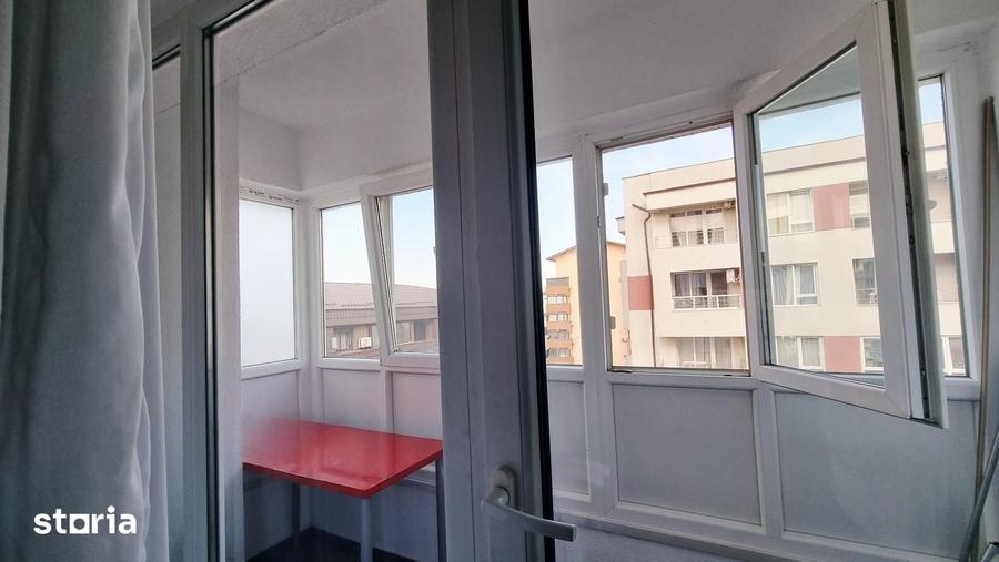 Apartament cu 3 camere decomandat în Chiajna