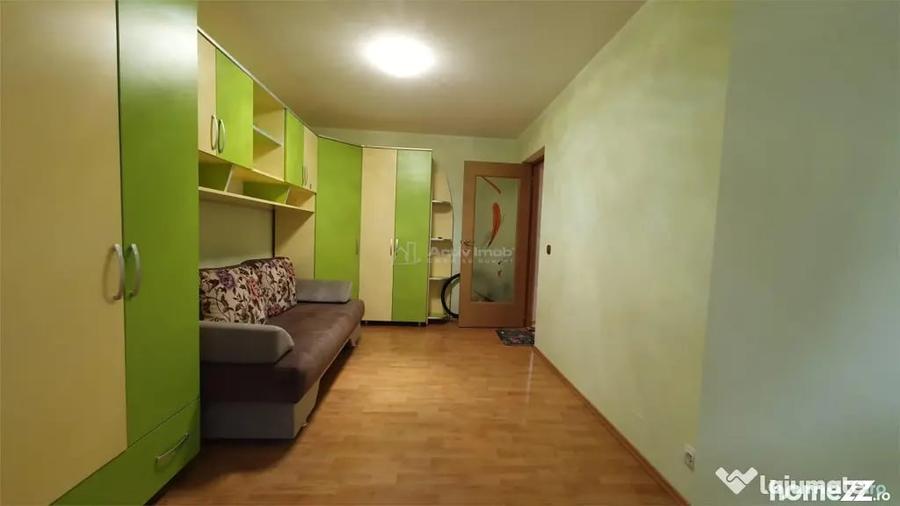 Apartament cu 3 camere decomandat în Burdujeni