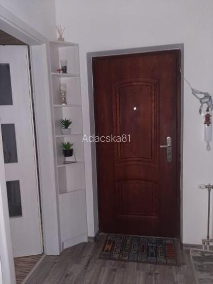 Vand apartament 4 camere Vand apartament 4 camere