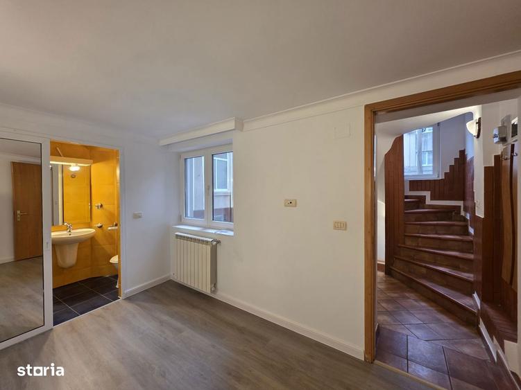 Townhouse urban renovat | Parcul Carol Rond Regina Maria - 7